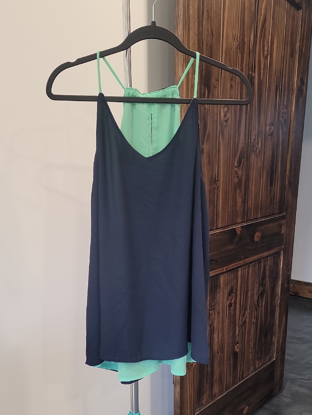 Layered Two-Tone Spaghetti Strap Tank Top - Navy & Mint